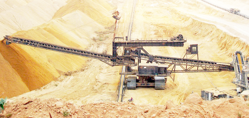 تحسين القدرة الإنتاجية والتصديرية لقطاع الفسفاط..   نحو رفع الإنتاج إلى 1.5 مليون طن سنويا وتطوير منظومة النقل الحديدي